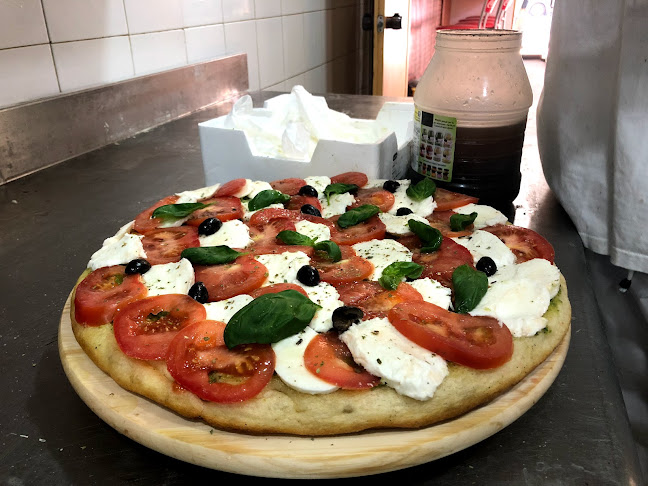 Via Federico Avio, 17r, 16151 Genova GE