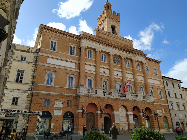 Antico Caffè della Piazza - Ristorazione