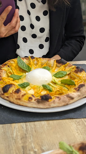 Opinii despre Pizzeria Sarsa verde în Livorno - Ristorazione