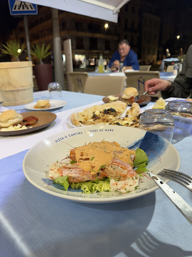 Comentarii opinii despre Napul'é... Pizza,Cantina & Crudi di Mare