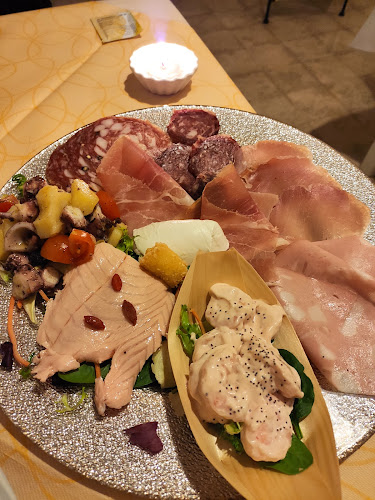 Opinii despre Le Due Terre în Terni - Ristorazione