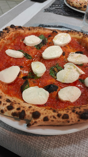 Via Malagrampa, 8, 60027 Osimo AN