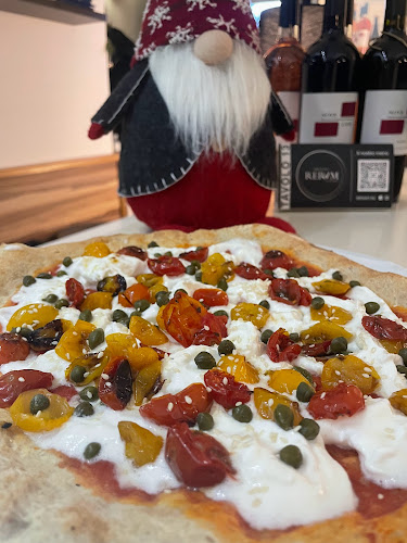 Comments and reviews of Rerum