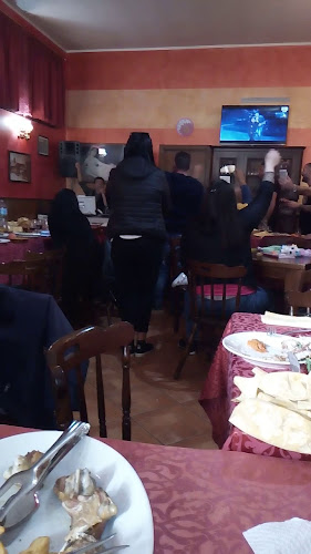 Comentarii opinii despre Belmont Saloon Greco Antonio