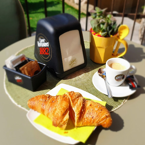 Opinii despre Café 47 - ELFBAR Partner Lost Mary în Verona - Ristorazione