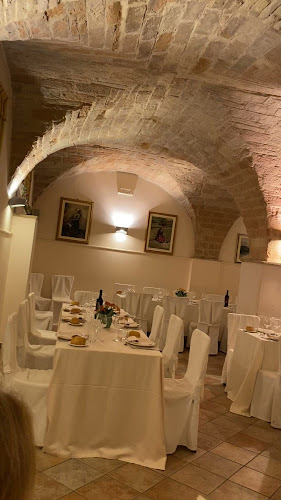 Opinii despre Ristorante Abbazia San Claudio în Corridonia - Ristorazione