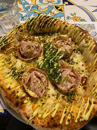 Comentarii opinii despre Salvatore Di Matteo Le Gourmet