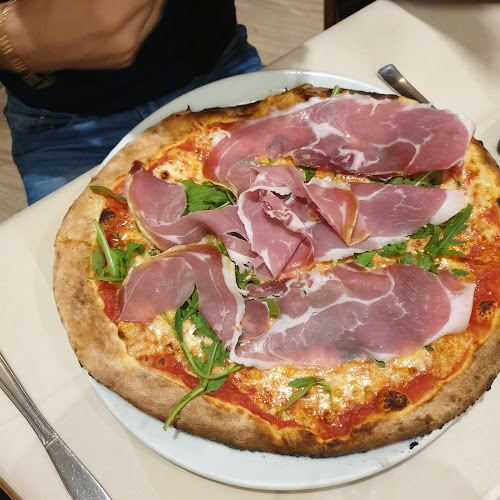 Opinii despre Ristorante Pizzeria dell'Incoronata | Apricena în Apricena - Ristorazione