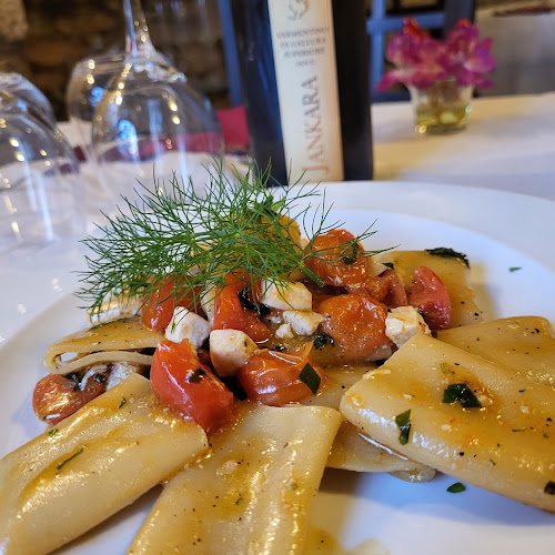 RISTORANTE S'ISCUGIA