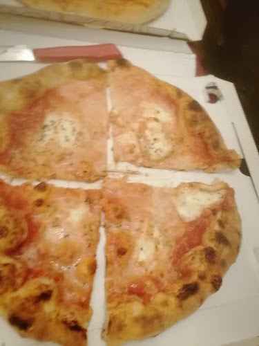 Pizzeria Raciti Open Times