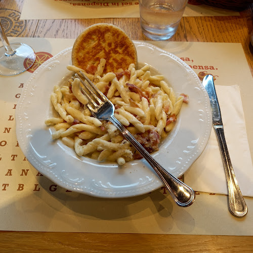 Comentarii opinii despre Dispensa Emilia Bologna Stalingrado