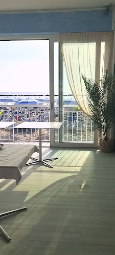 Posto 9 Chalet - Ristorazione