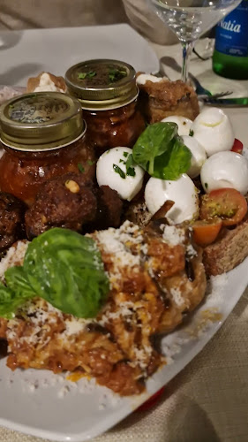 Opinii despre Raù Cucina Tipica în Nola - Ristorazione