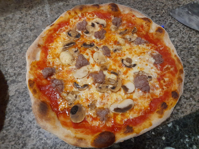 Opinii despre Trattoria Pizzeria Cacio e Pepe în Terni - Ristorazione