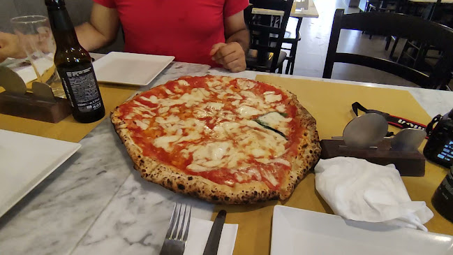 L'antica Pizzeria Da Michele Open Times