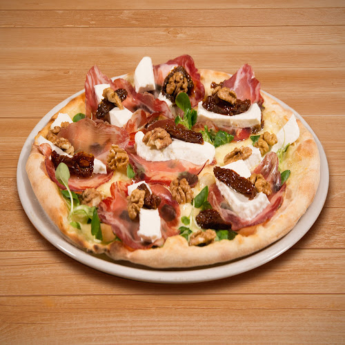 Ciro | Dal 1982, la pizzeria - Brindisi