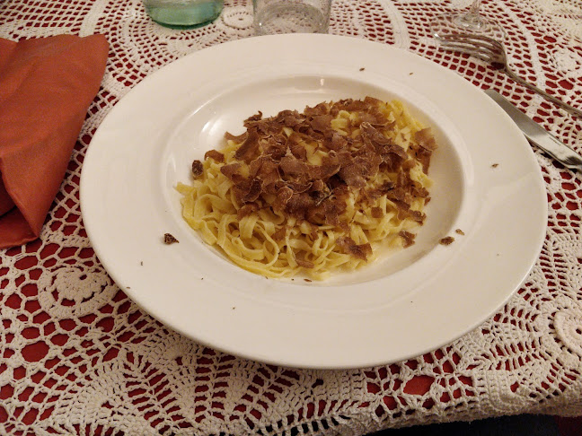 Hotel Ristorante La Ginestra - Gola del Furlo Open Times