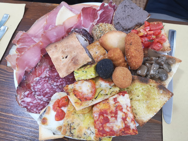 Opinii despre Ristorante Da Massimo în Collevalenza - Ristorazione