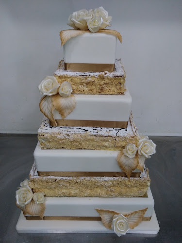 PASTICCERIA AVEZZANO LEONE