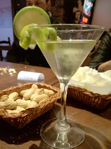 Opinii despre Lupo Drinks and Fun Room în Catania - Ristorazione