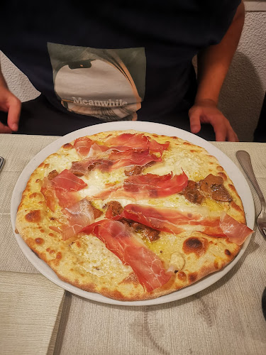 Opinii despre Pizza e Altro în Bari - Ristorazione