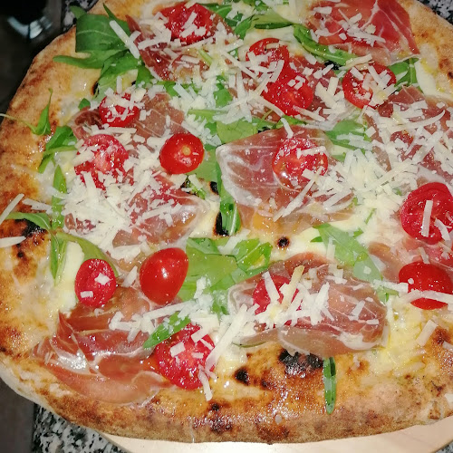 Pizzeria Miseria e Nobiltà