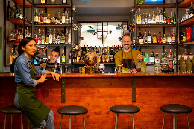 Oliva.co Mixology Bar