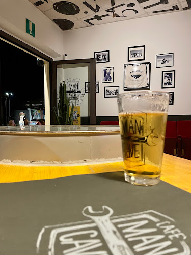 Reviews of Man Cave Cafè in Jesi - Ristorazione