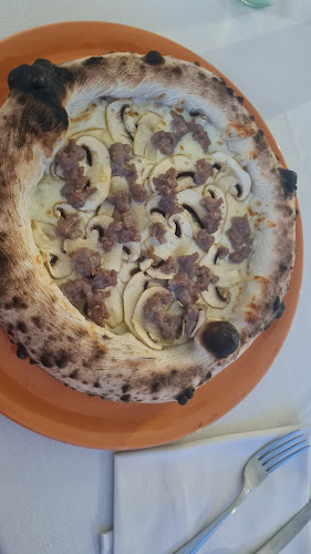 Ristorante Pizzeria Le Quattro Rose - Ristorazione