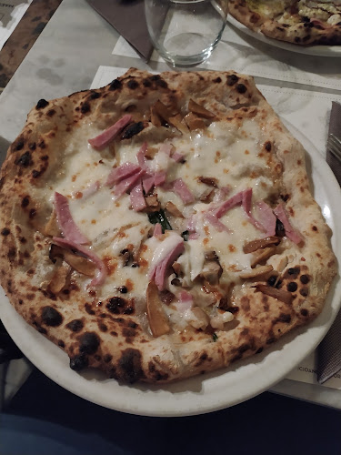 I 12 Gatti Pizzeria - Ristorazione