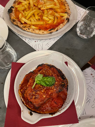 Via della Fontanella 12, Via del Corso, 11/13, 00187 Roma RM