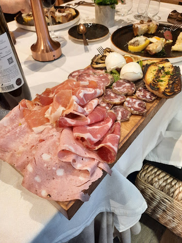 Opinii despre Italy Food Ristorante în Roma - Ristorazione