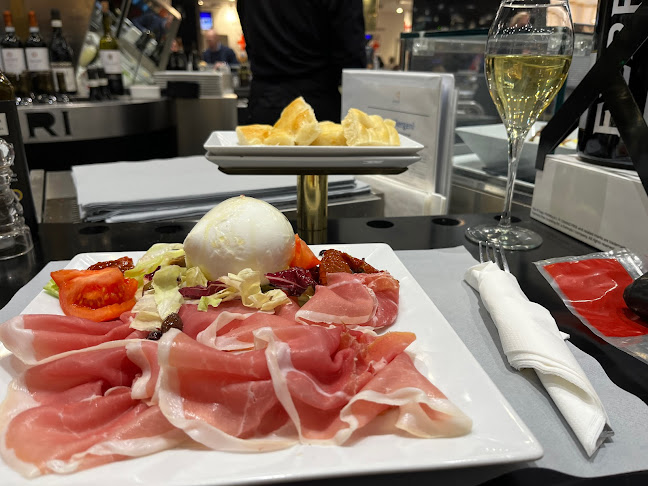 Comentarii opinii despre FERRARI SPAZIO BOLLICINE