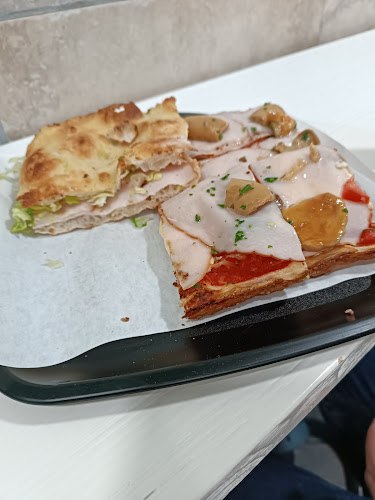 Opinii despre Pizzeria Mediterranea în Roma - Ristorazione