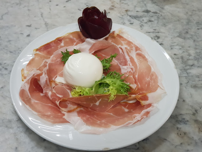 Opinii despre La Lanterna Ristorante - Pizzeria - Camere în Martano - Ristorazione