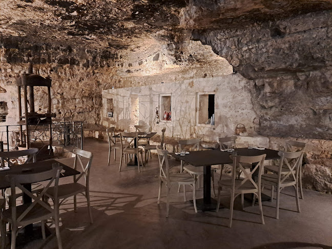 Caveau Pizzeria - Ristorazione