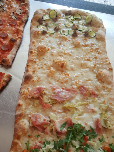 Just And Pizza Di Giustozzi Andrea - Ristorazione