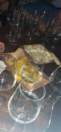 Opinii despre Punto Interrogativo Wine & Finger Food în Marcianise - Ristorazione