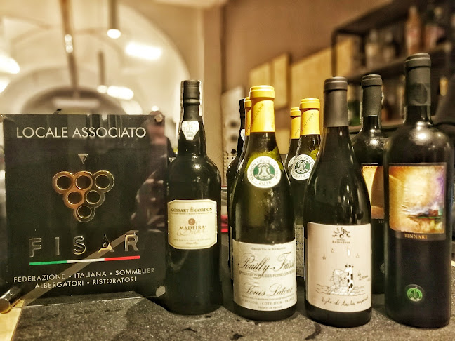 Opinii despre De Uains Enoteca & Cocktail bar în Pontedera - Ristorazione