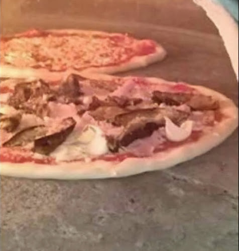 Comentarii opinii despre Pizzeria Ho Voglia Di Te Pizzeria e Rosticceria. Servizio a domicilio