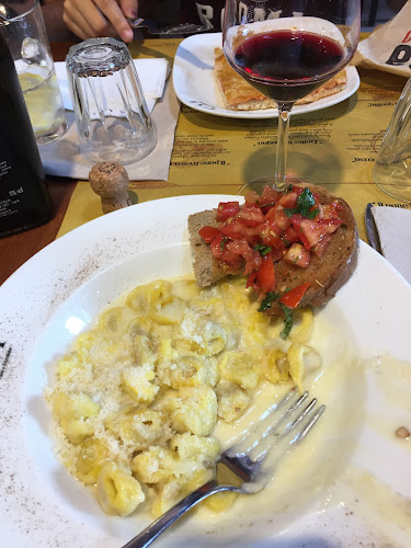 Via de' Pignattari, 1f, 40124 Bologna BO