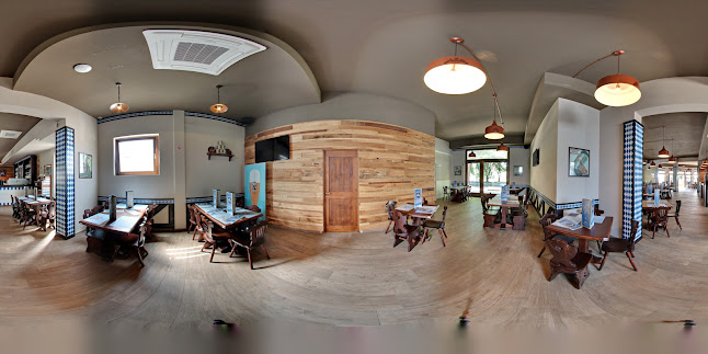 Viale Carlo del Prete, 12, 55100 Lucca LU