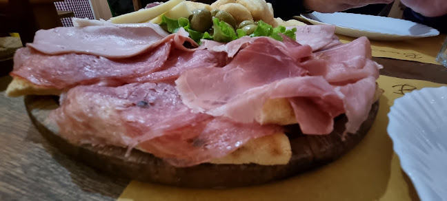 Opinii despre Chiocciolo Bar Pizzeria în Lucca - Ristorazione