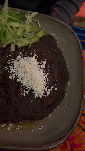 La Cucaracha Phone number