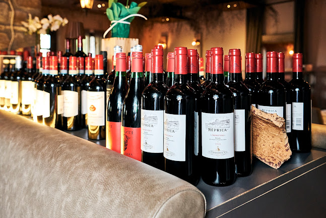 Comentarii opinii despre Ristorante Grotto Bagat