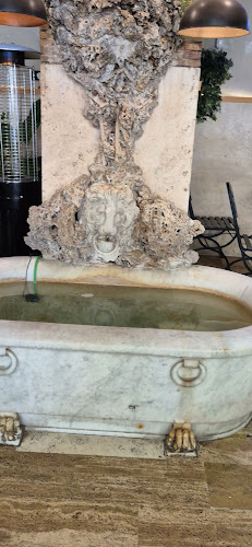 Via Mario de' Fiori, 40/A, 00187 Roma RM