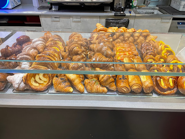 Comentarii opinii despre Lo Spuntino dal fornaio