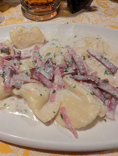 La Perla, ristorante, birreria - Ristorazione