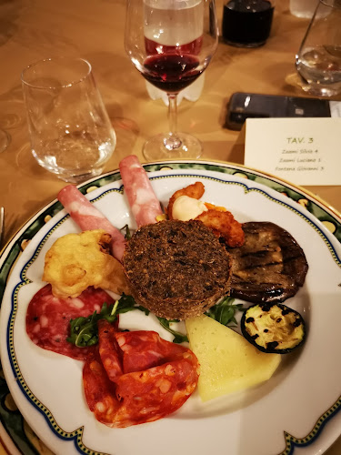 La Badia - Ristorante-Pizzeria-Location per Eventi - Ristorazione