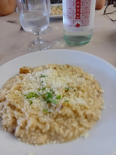 Ristorante Albergo Dei Cacciatori Phone number
